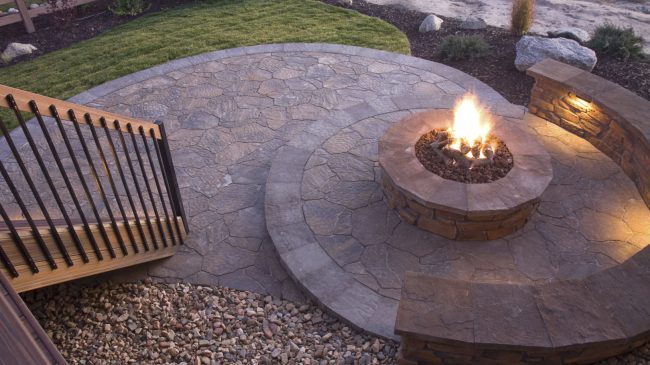 Residential and commercial landscaping and maintenance services in Gatineau, Hull, Aylmer, Cantley, Chelsea, the greater Outaouais region and Ottawa